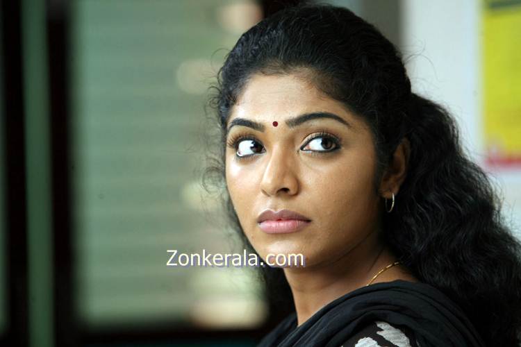 Rima Kallingal1