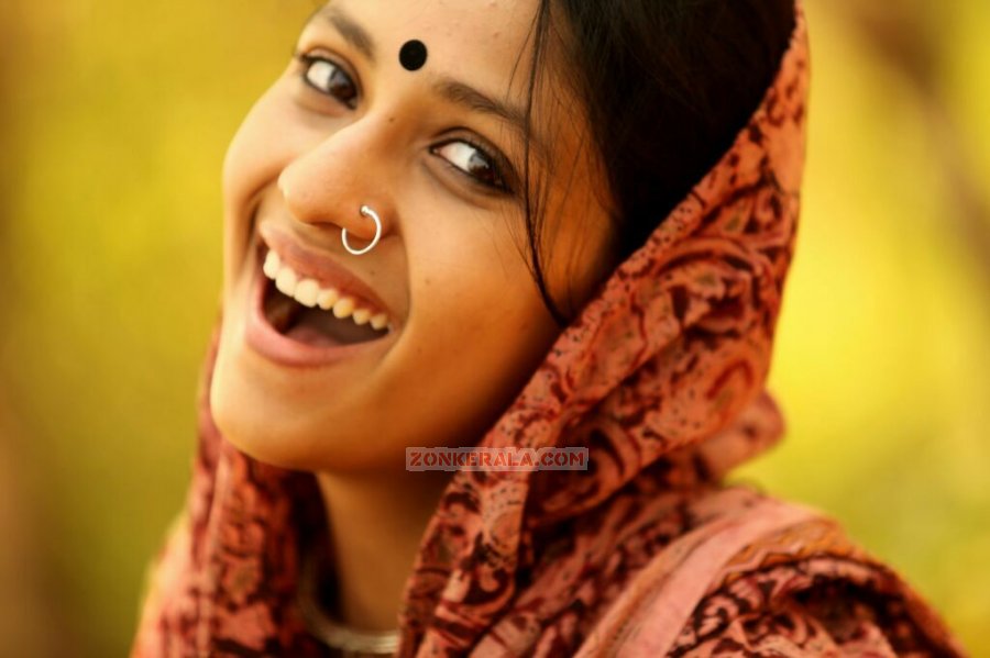 Actress Saanika Nambiar 6201