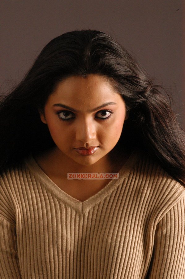 Malayalam Actress Samvrutha Sunil Photos 9386