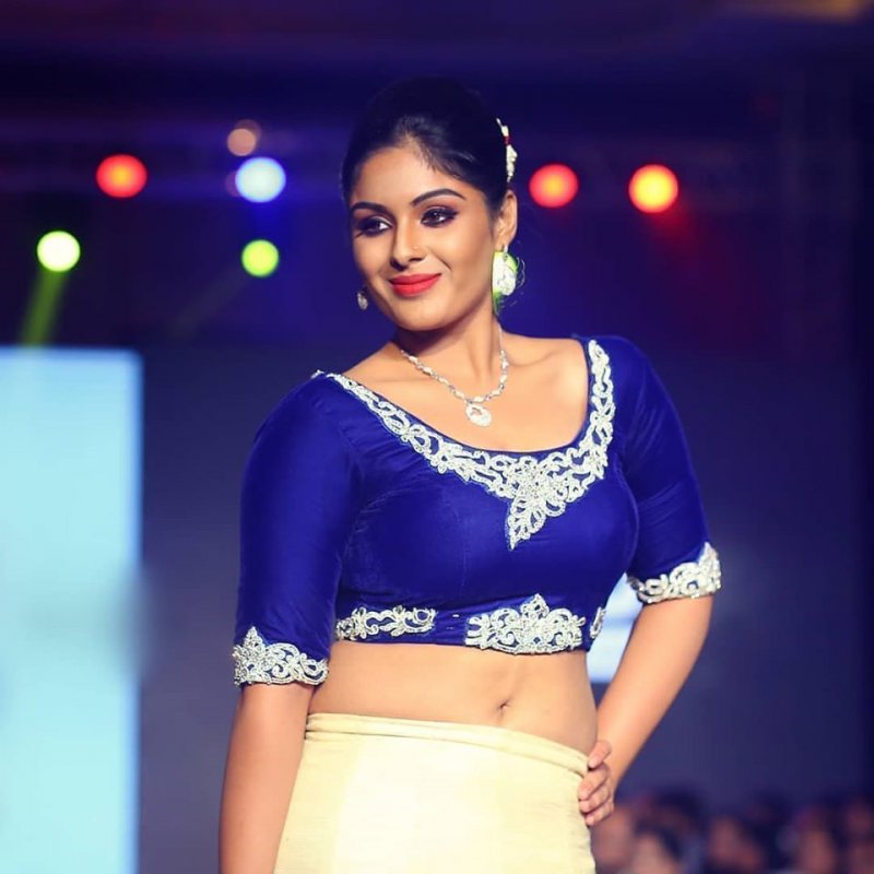 Galleries Samyuktha Menon Film Actress 8082