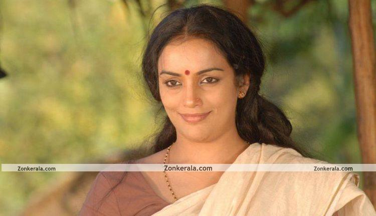 Swetha Menon Stills 5