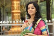 Janani Iyer 3 Dots Pic 804