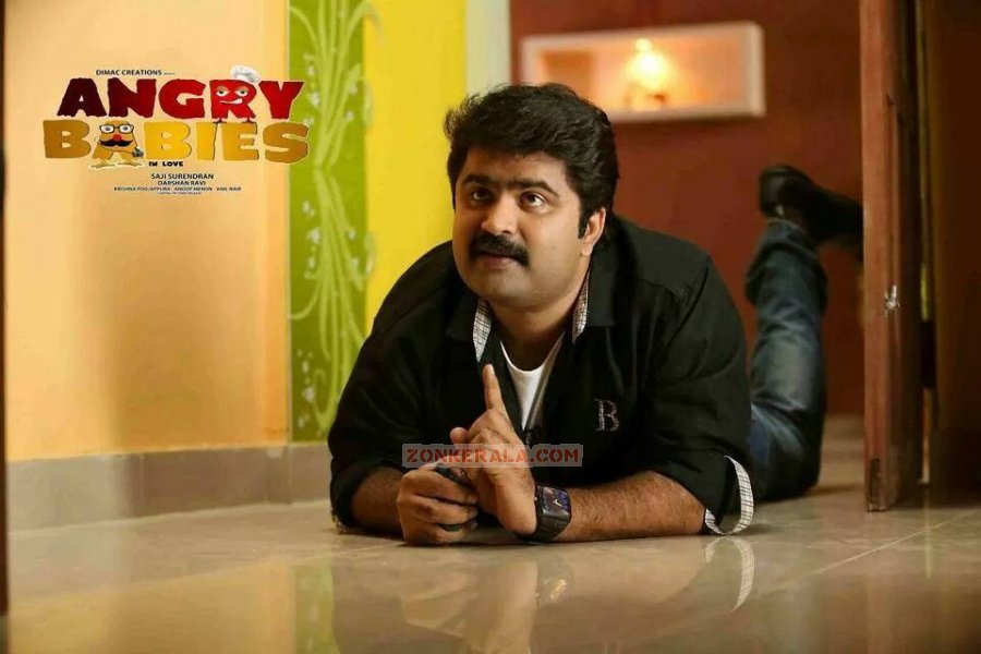 Anoop Menon In Angry Babies In Love 915