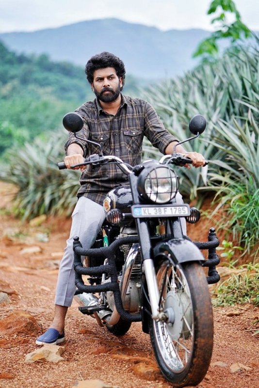 Sunny Wayne As Antony In Anugraheethan Antony 419