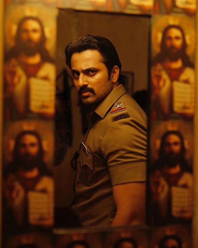 Unni Mukundan In Bhramam Movie 317