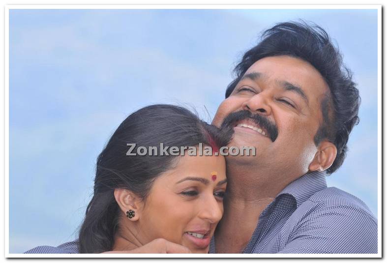 Mohanlal And Bhumika Chawla 2