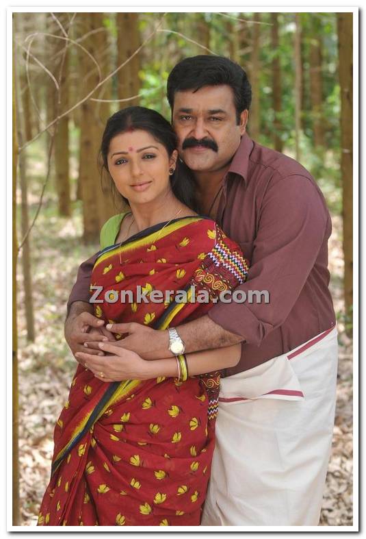 Mohanlal And Bhumika Chawla Photo 2