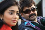 Shriya Saran And Mohanlal In Casanova 110