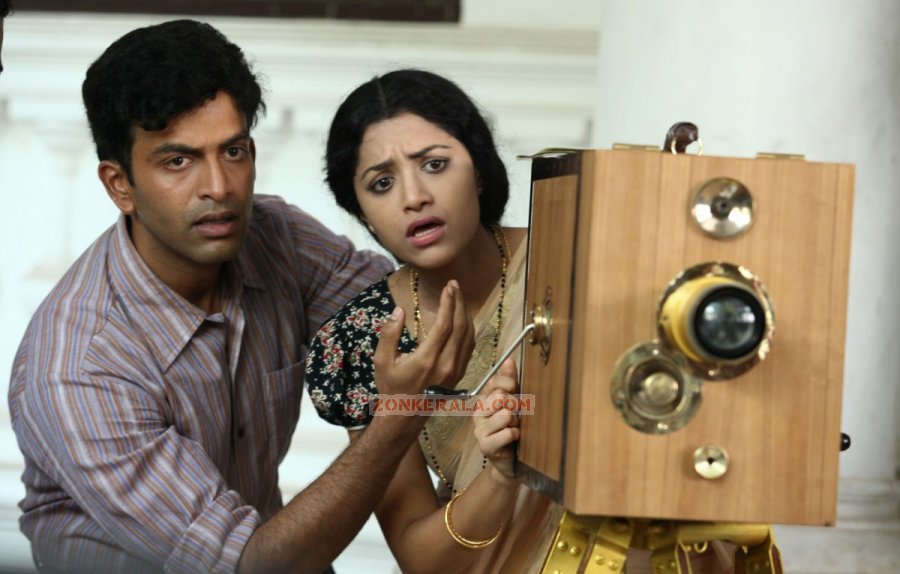 Prithviraj And Mamta Mohandas In Celluloid 694