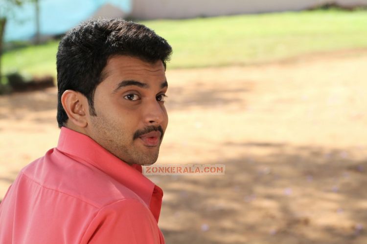 Actor Hemanth In Chattakkari 86