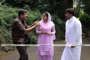 Mohanlal Jayaram Kavya In China Town 4