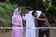 Mohanlal Jayaram Kavya In China Town 6