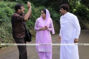 Mohanlal Jayaram Kavya In China Town 7