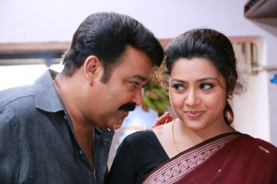 Mohanlal And Meena In Movie Drishyam 12