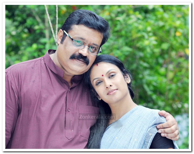 Suresh Gopi And Jyothirmayi 2