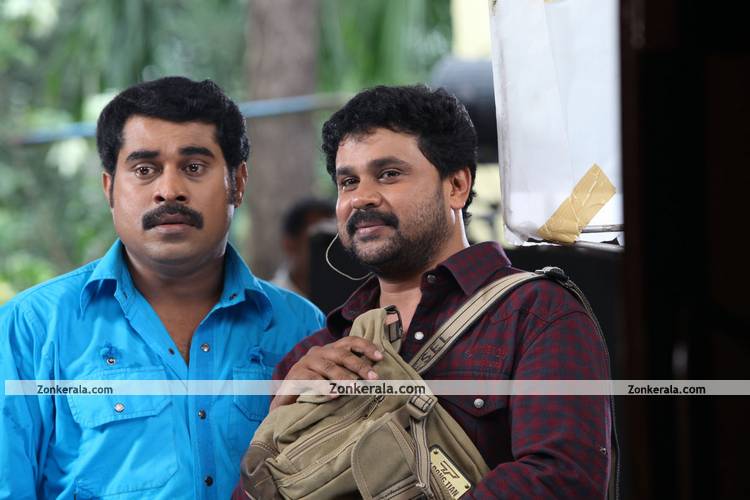 Dileep And Suraaj In Filmstar 5