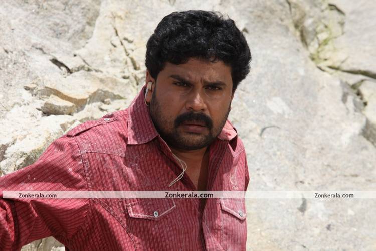 Dileep In Filmstar 2