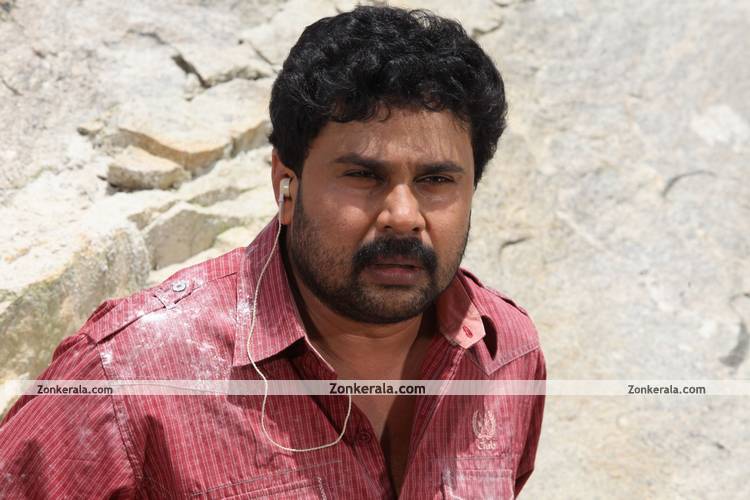 Dileep In Filmstar 3