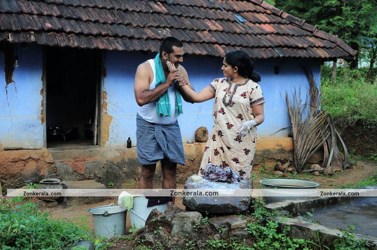 Kavya Madhavan And Biju Menon 10