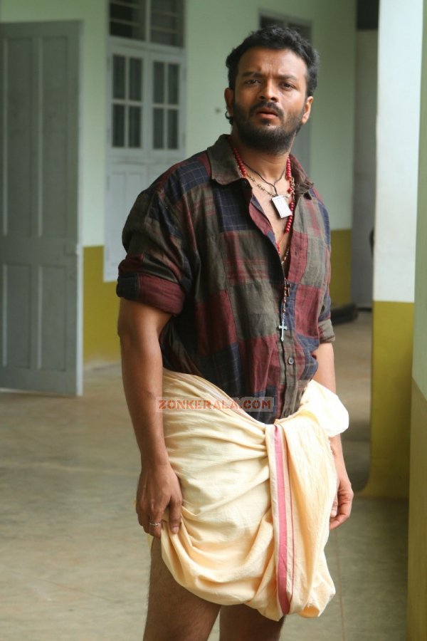 Jayasuriya In Gangs Of Vadakkumnathan 516