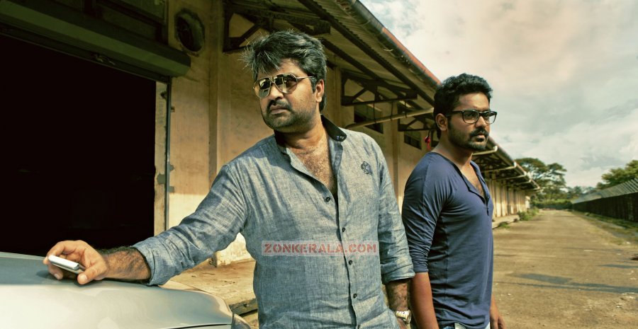 Anoop Menon And Asif Ali In I Love Me 964