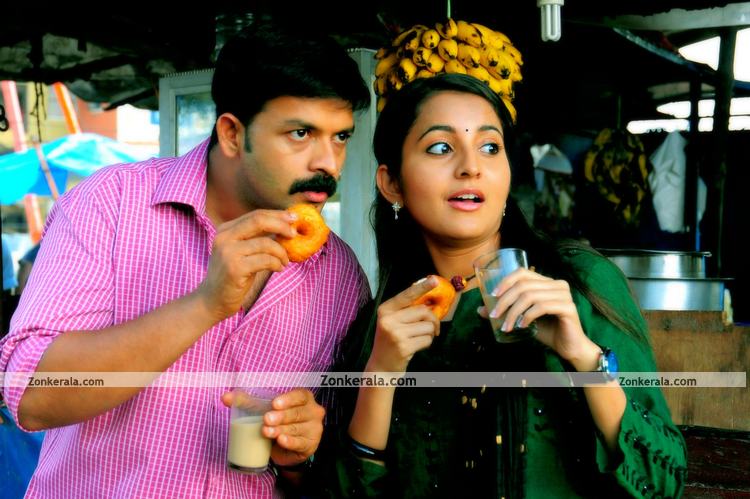 Jayasurya And Bhama In Janapriyan 4