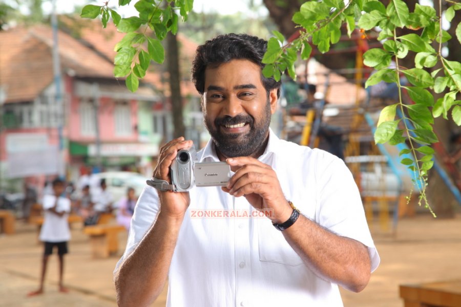 Biju Menon In Movie Kadhaveedu 962