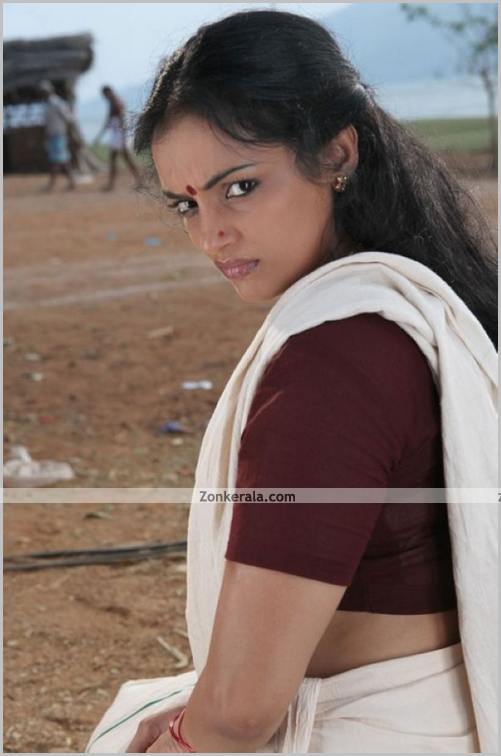 Swetha Menon Pics 7