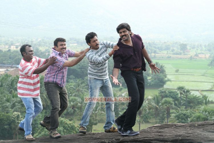 Malayalam Movie Kili Paadum Gramam 6360