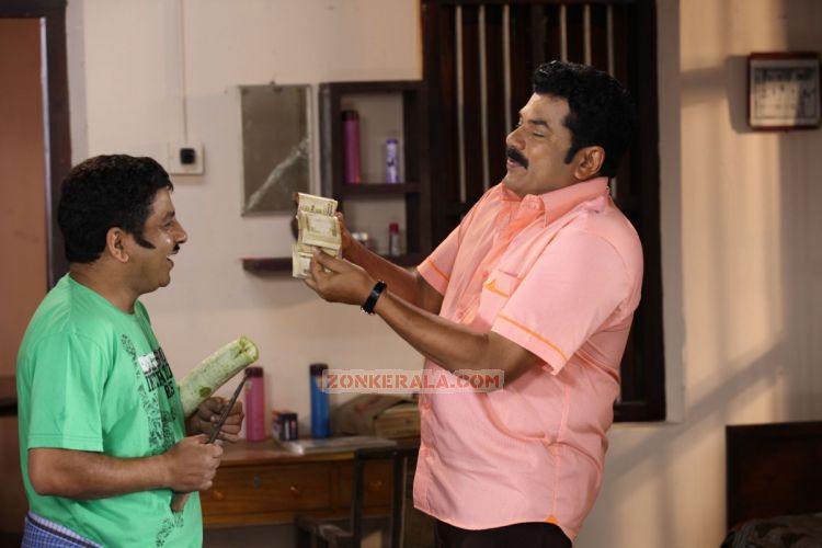 Killadi Raman Stills 340