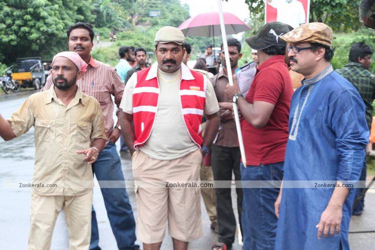 Kottayam Nazeer In Kutty Bhootham 1