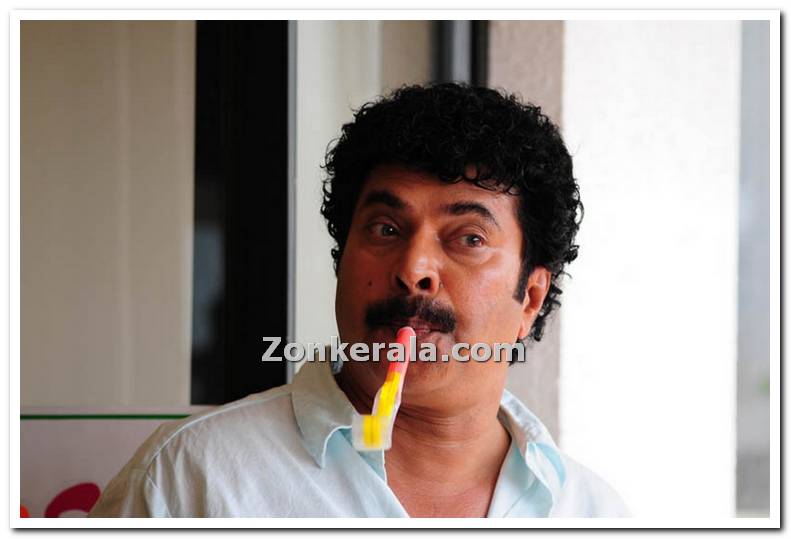 Loudspeaker Movie Still 4