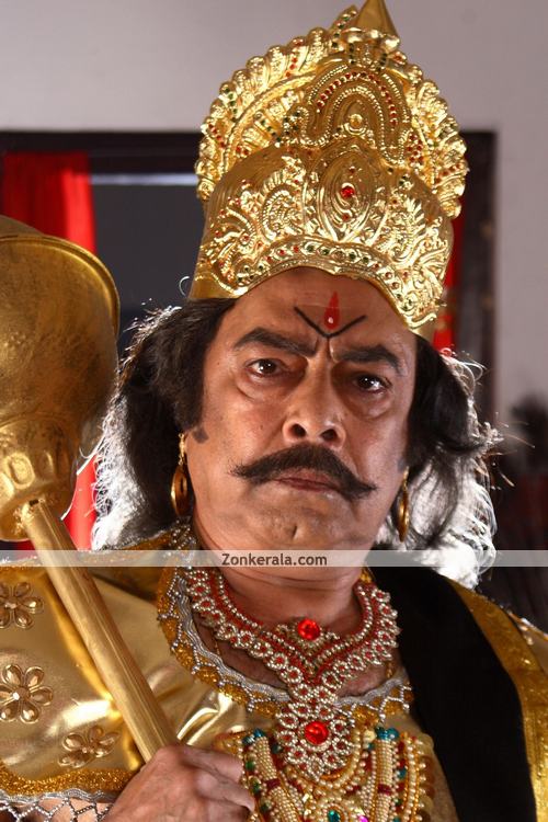 Janardhanan In Lucky Jokkers 2