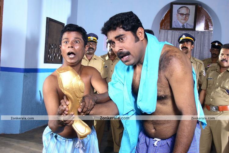 Suraaj Venjaramood And Indrans 6