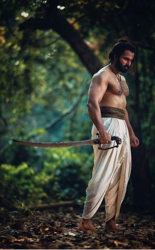 Unni Mukundan Mamangam Still 800