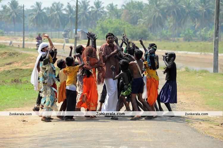 Manikya Kallu Film Still 9