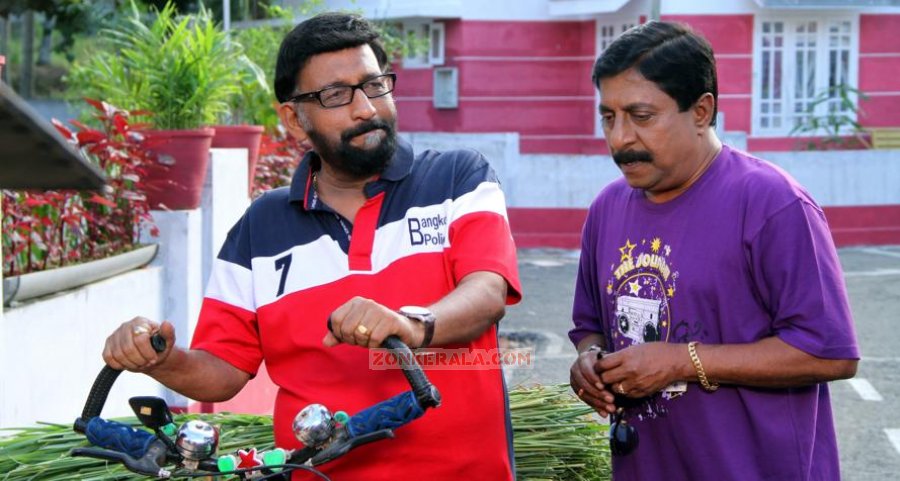 Sreenivasan And Nedumudi Venu 332