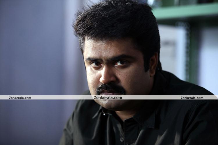 Anoop Menon 1