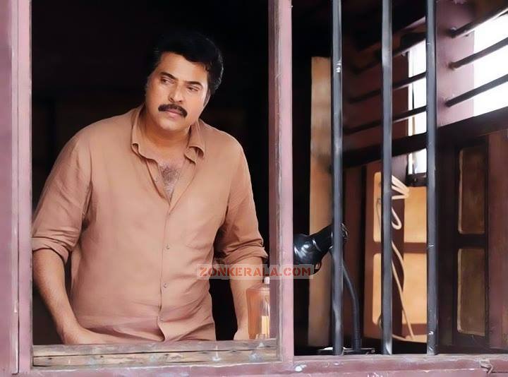 Mammootty In Movie Munnariyippu 1