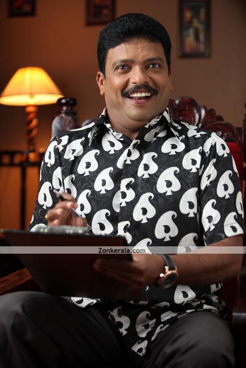 Jagadish In Nadakame Ulakam 3