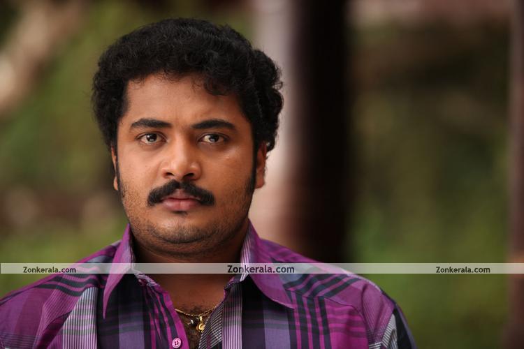 Vinu Mohan In Nadagame Ulakam 2