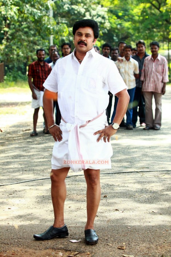 Dileep Picture From Nadodi Mannan 36