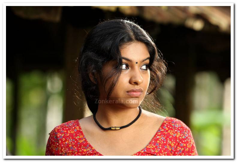 Neelathamara Still 35