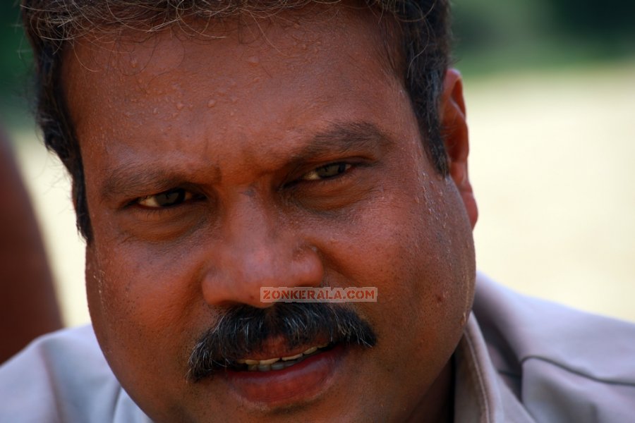 Kalabhavan Mani In Olipporu Movie 14