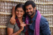 Pathiramanal Remya Nambeesan Unni Mukundan 15