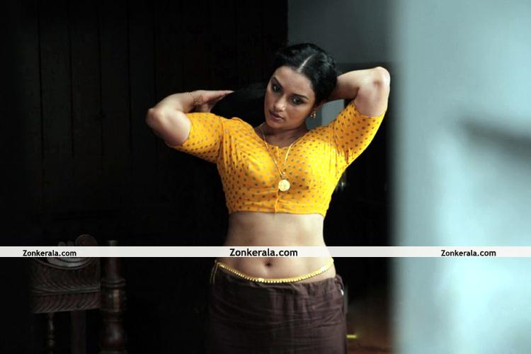 Swetha Menon Hot Photos 6