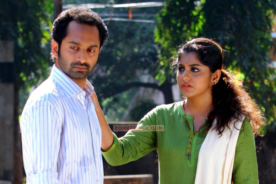 Fahad Fazil Meera Nandan In Red Wine 631