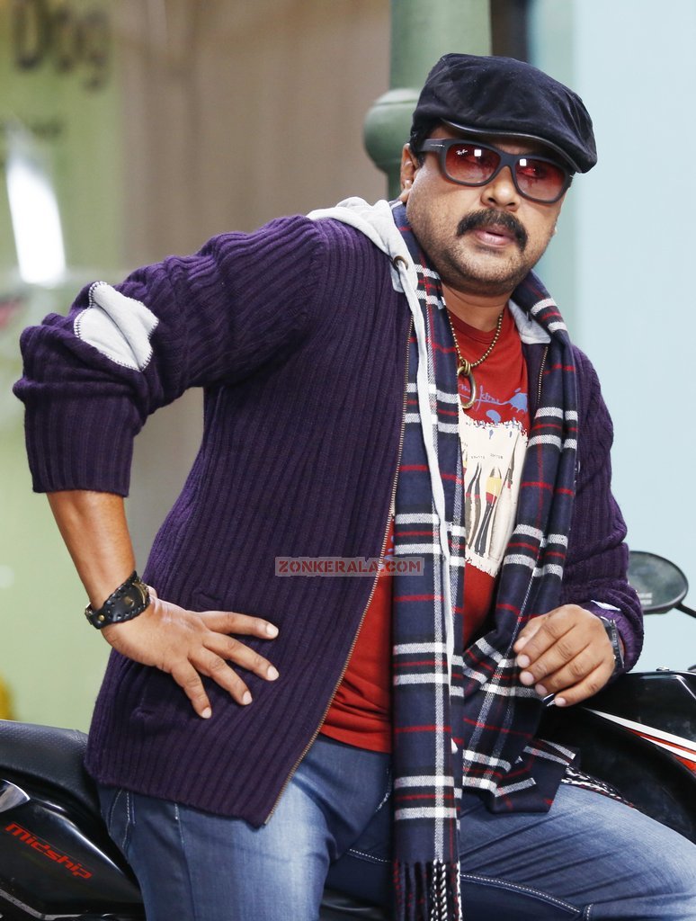 Dileep In Movie Ringmaster 49