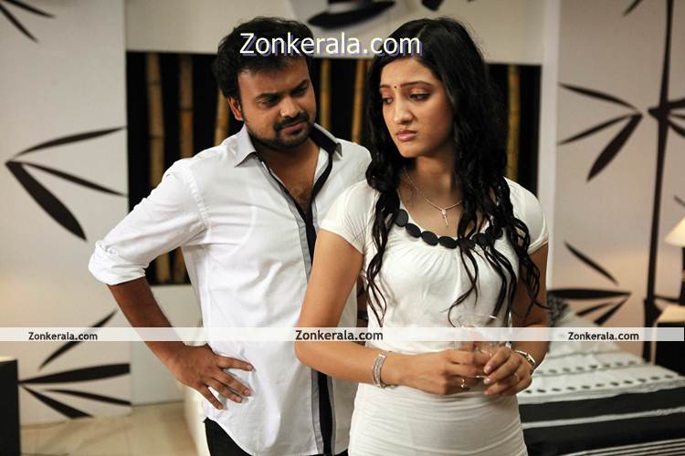 Kunchacko Boban Richa In Film Sandwich 2