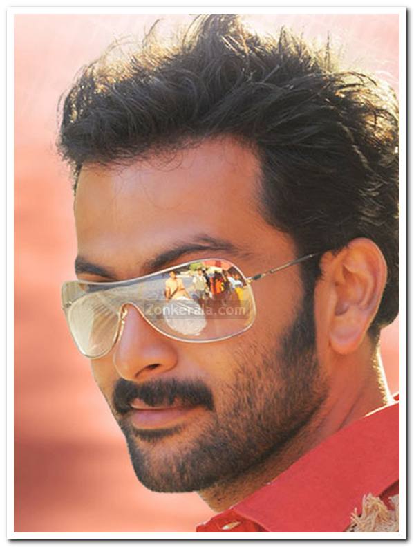 Prithviraj In Thanthonni 1